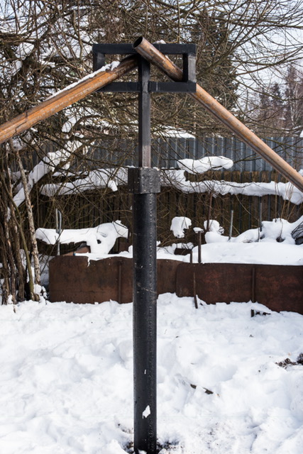 Баня из бруса на сваях